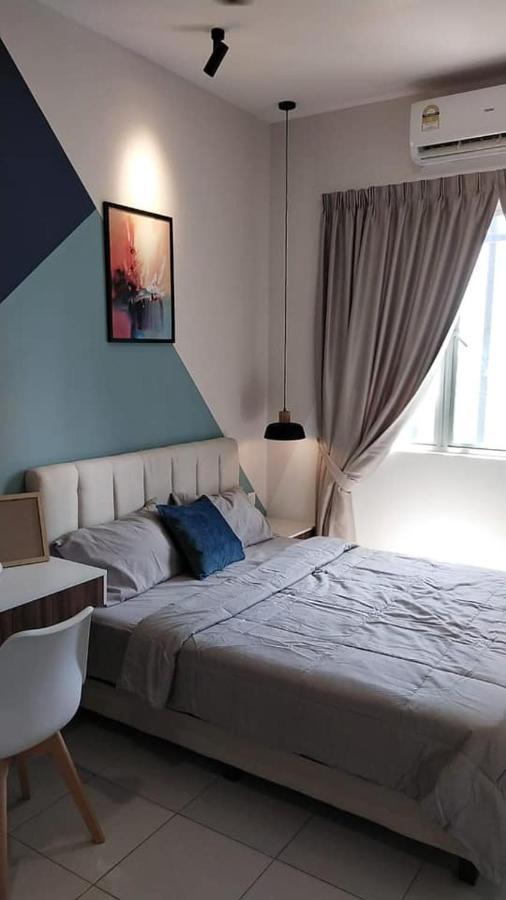 D'Rinie Sky Homestay Kajang Exterior photo